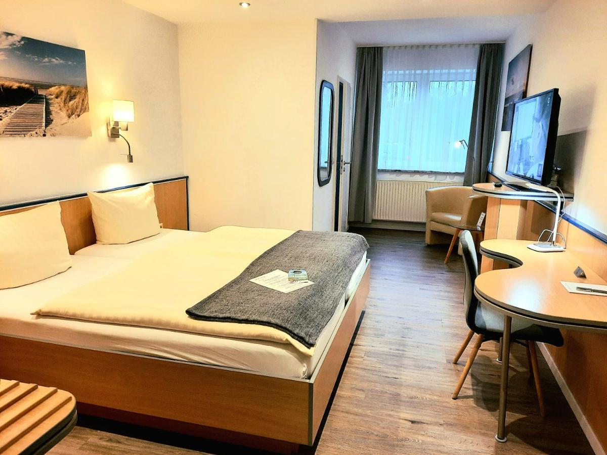 Hotel Pellmuehle Йевер Экстерьер фото